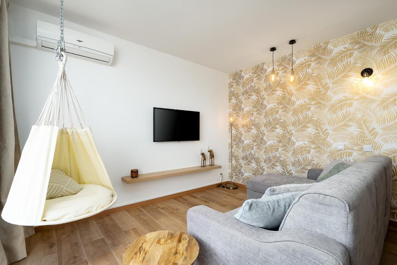 Charming Apartment W/ Pool & Balcony In Portimao By Lovelystay Zewnętrze zdjęcie